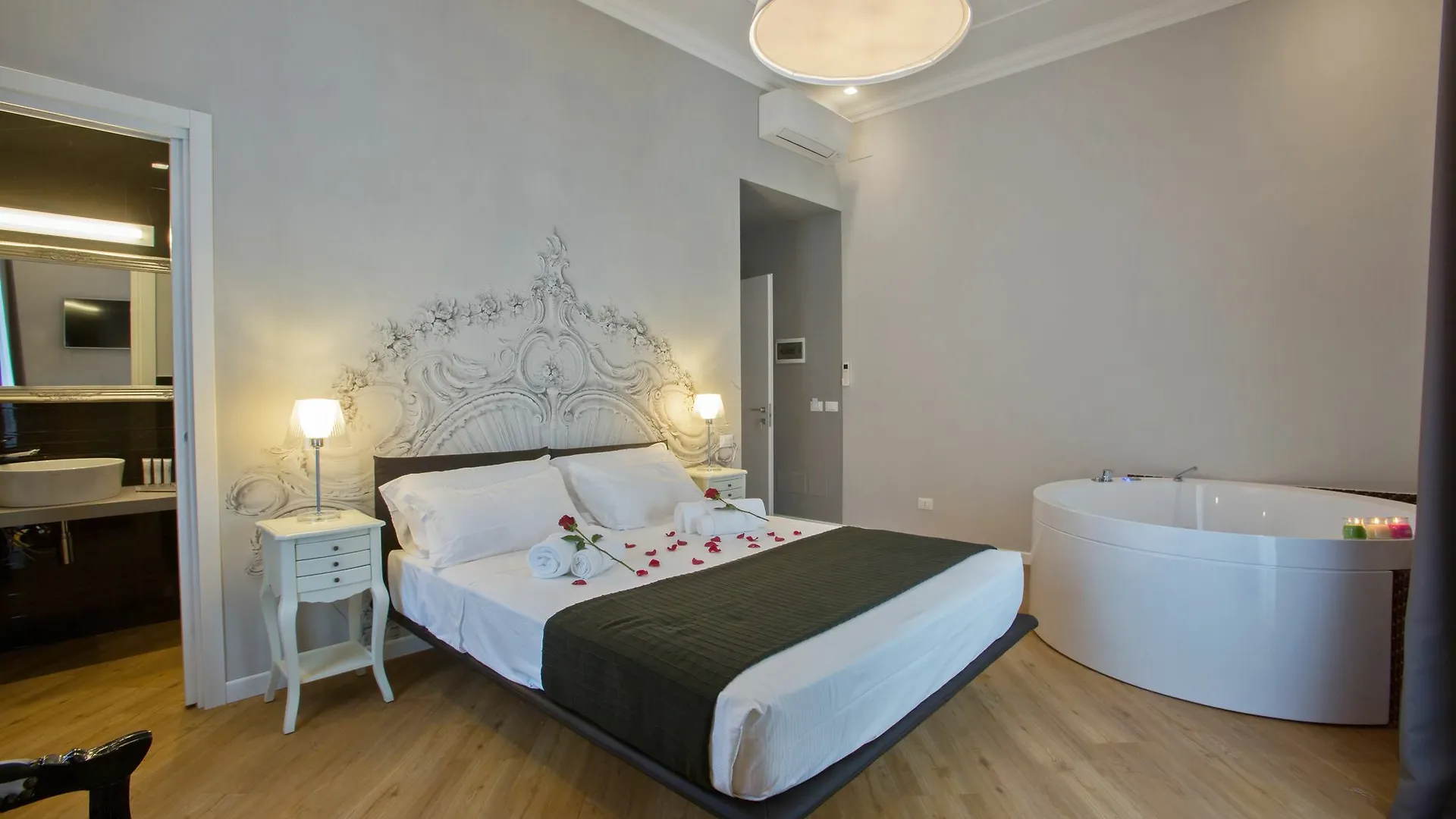 Ara Suite Rome